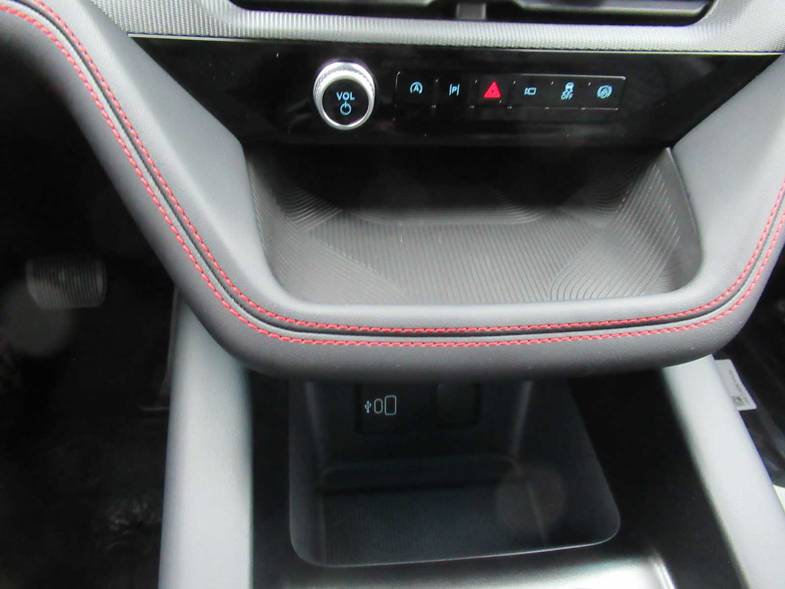 2026 Ford Explorer ST-Line - Photo 25