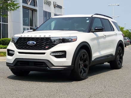 2023 Ford Explorer ST SUV