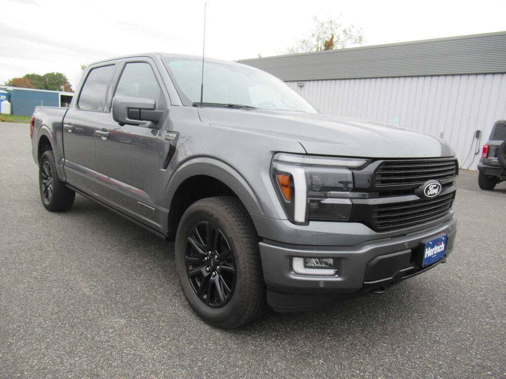 New 2025 Ford F-150 Platinum Truck SuperCrew Cab