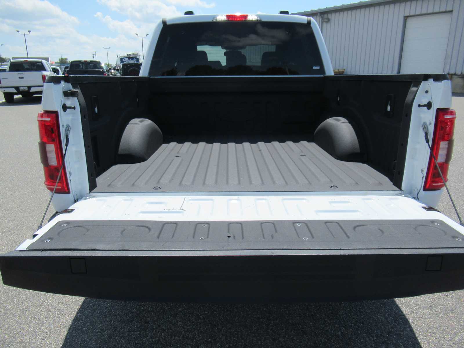2023 Ford F-150 XLT - Photo 14