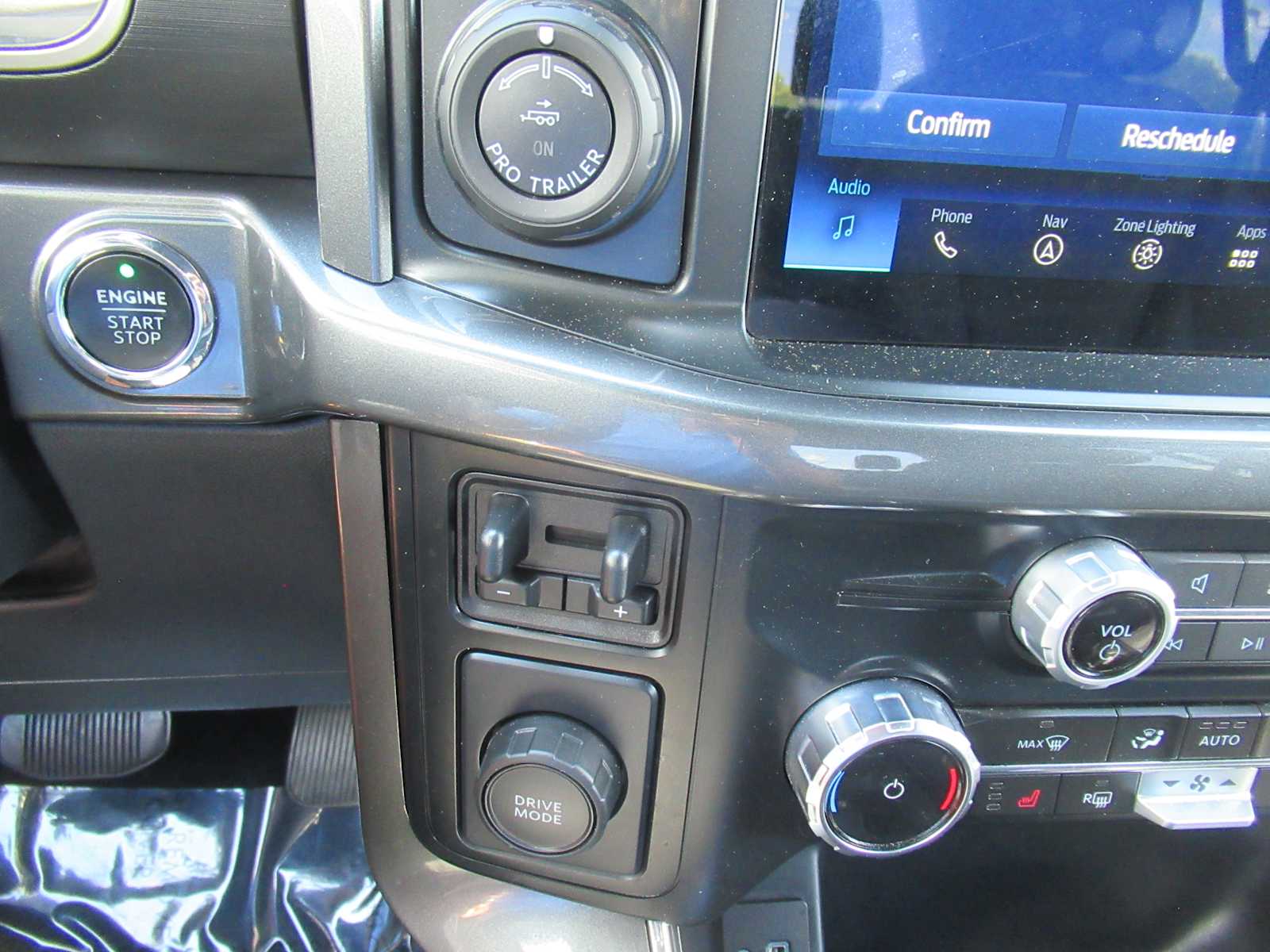 2023 Ford F-150 XLT - Photo 26