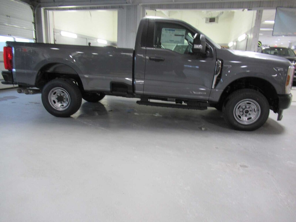 New 2025 Ford Super Duty F-250 SRW XL 4WD Reg Cab 8 Box Truck Regular Cab