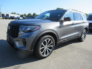 2025 Ford Explorer ST-Line SUV