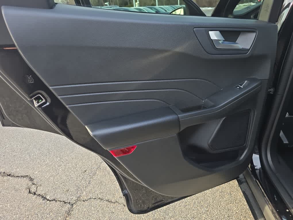 2023 Ford Escape ST-Line Select - Photo 13
