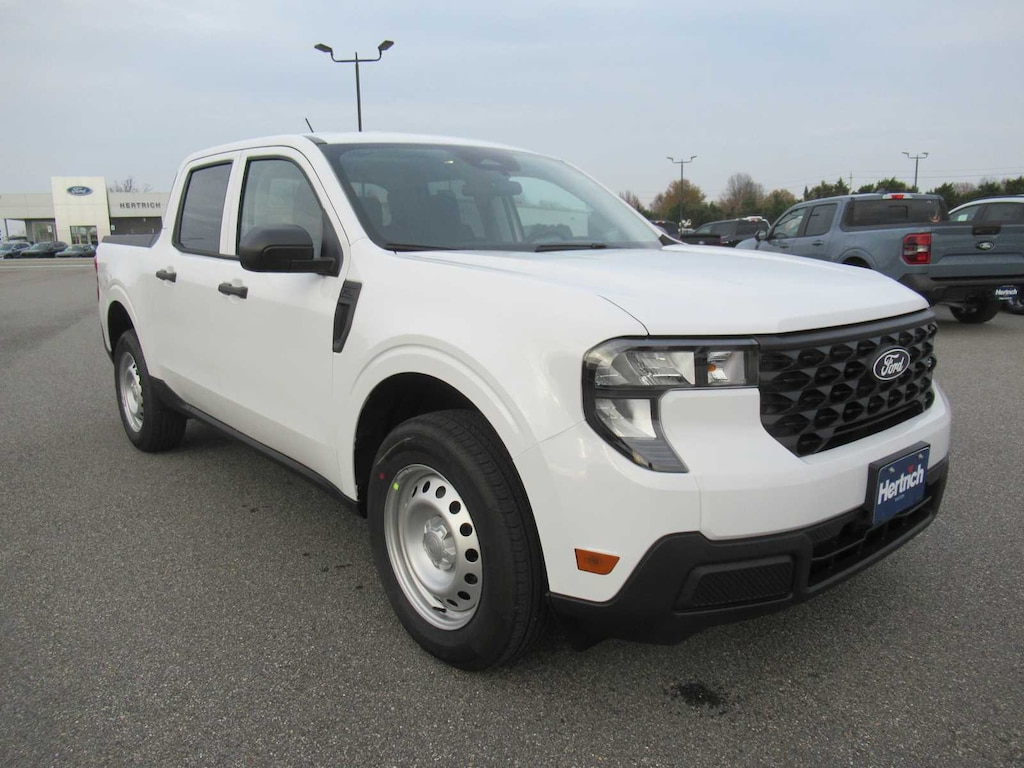 New 2025 Ford Maverick XL AWD Supercrew Truck SuperCrew