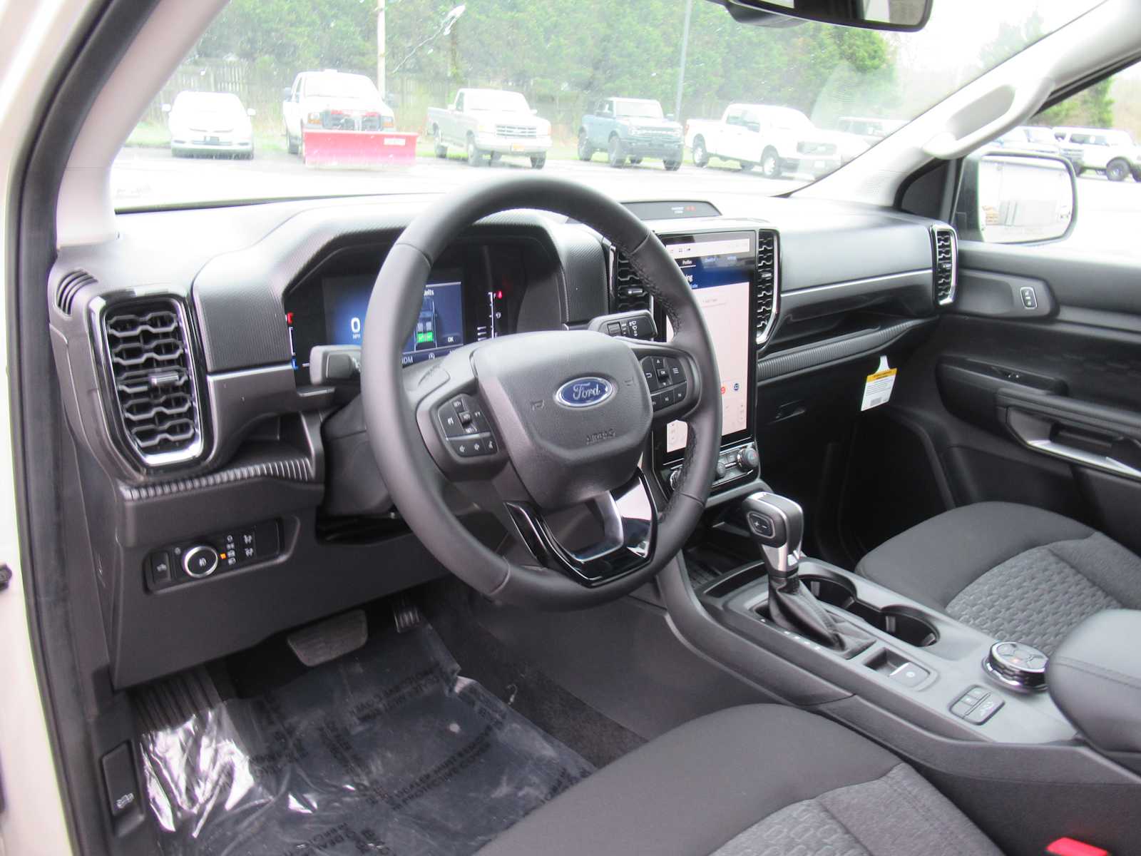 2025 Ford Ranger XLT - Photo 19