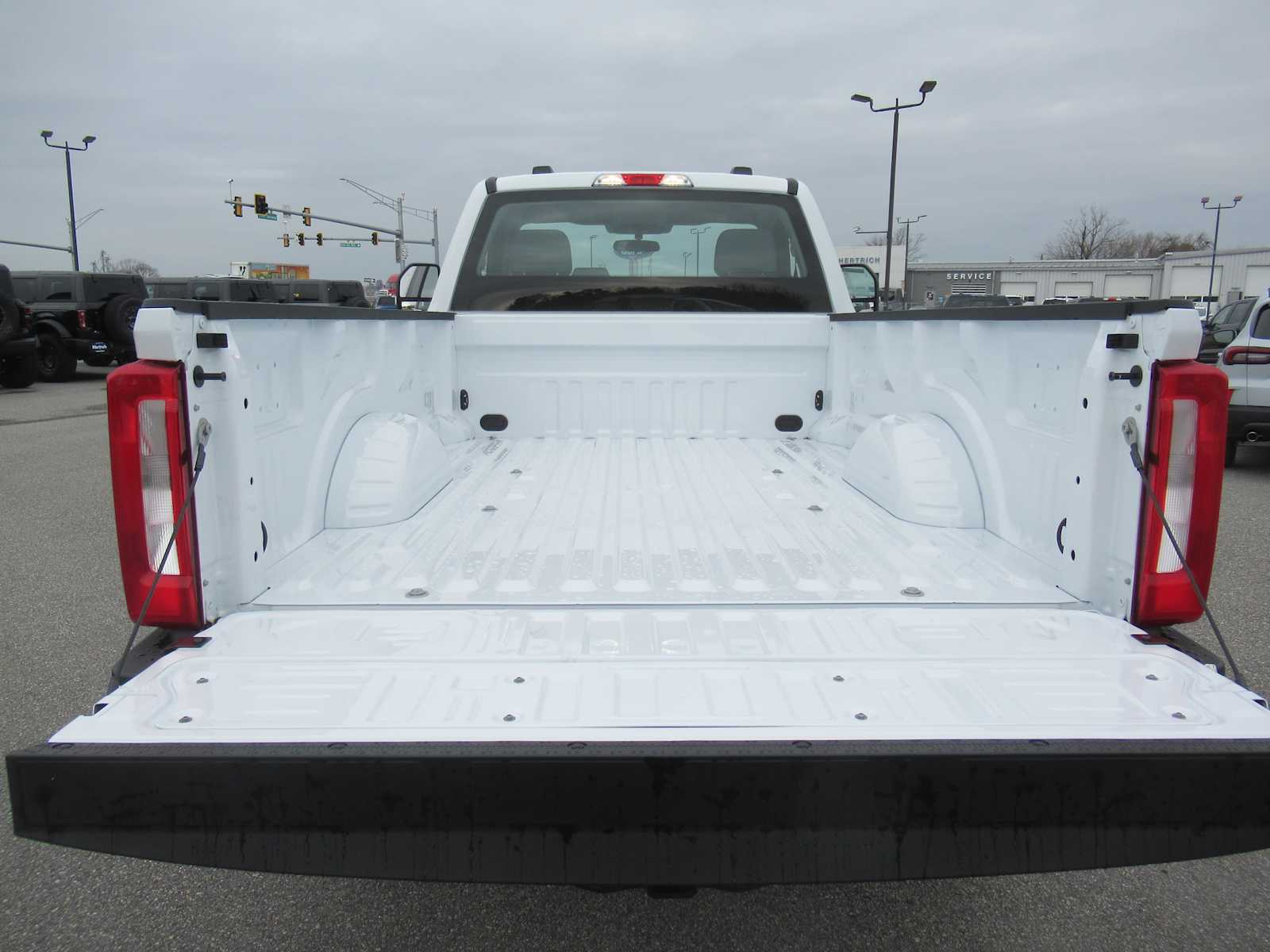 2026 Ford F-350 Super Duty XL - Photo 12