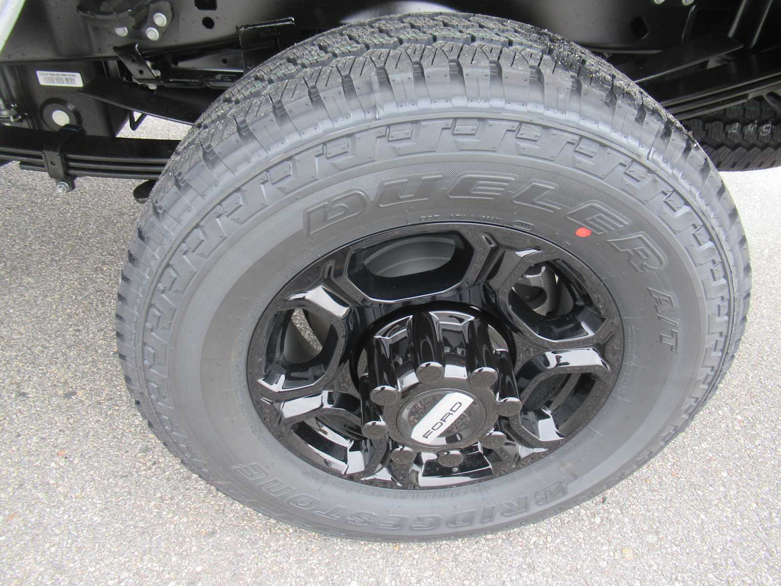 2026 Ford F-350 Super Duty XL - Photo 10