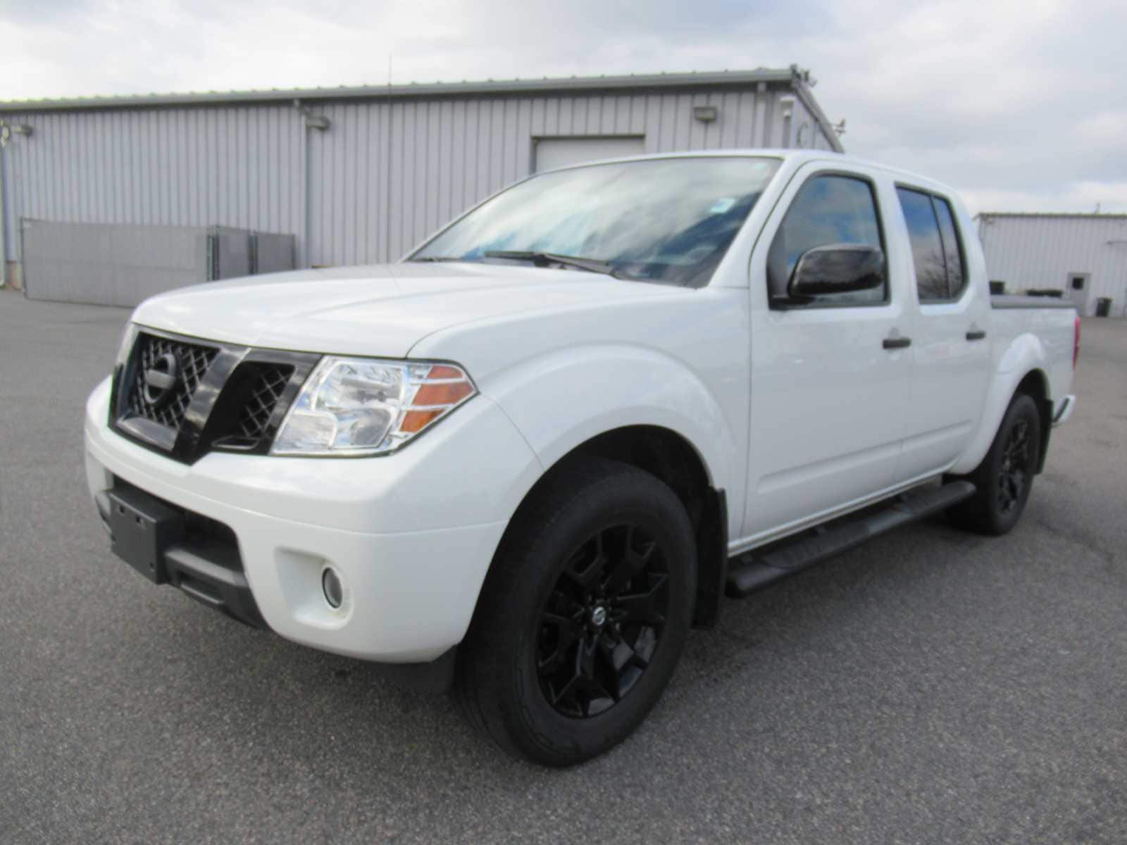 2021 Nissan Frontier SV's photo