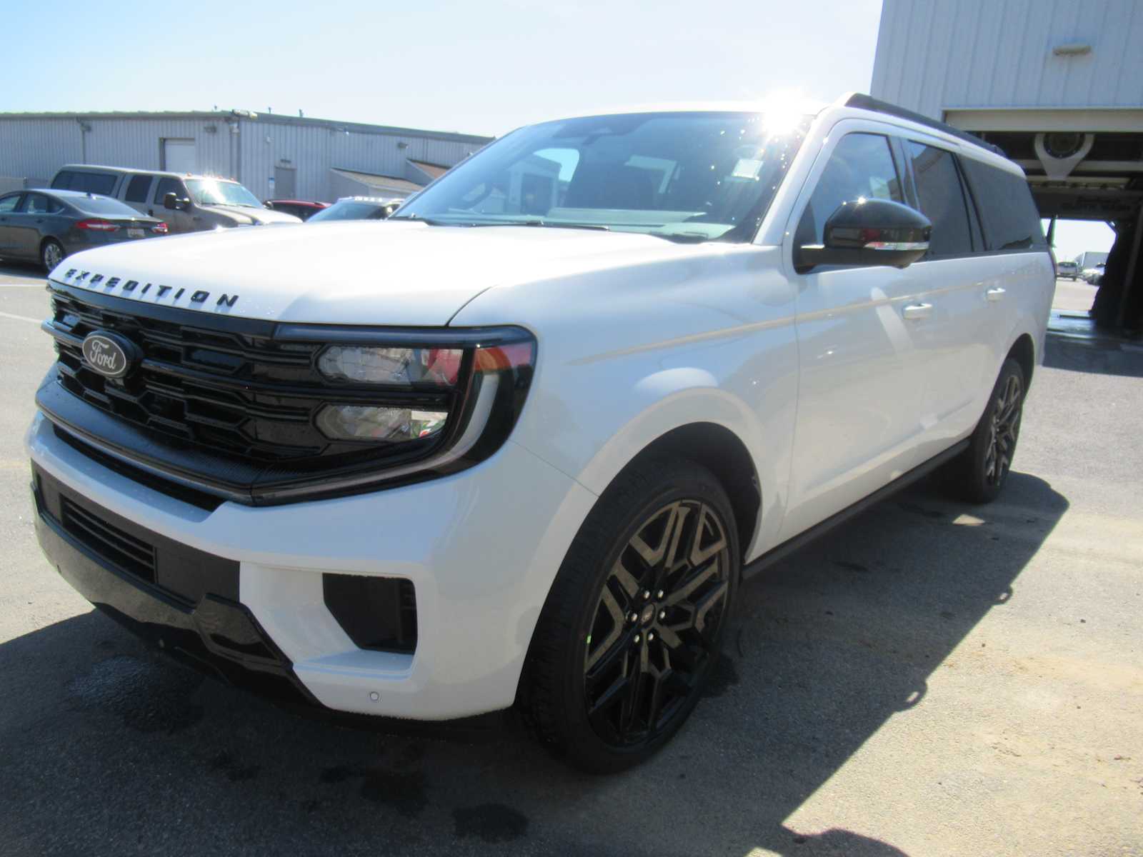 2026 Ford Expedition Platinum MAX 4x4's photo