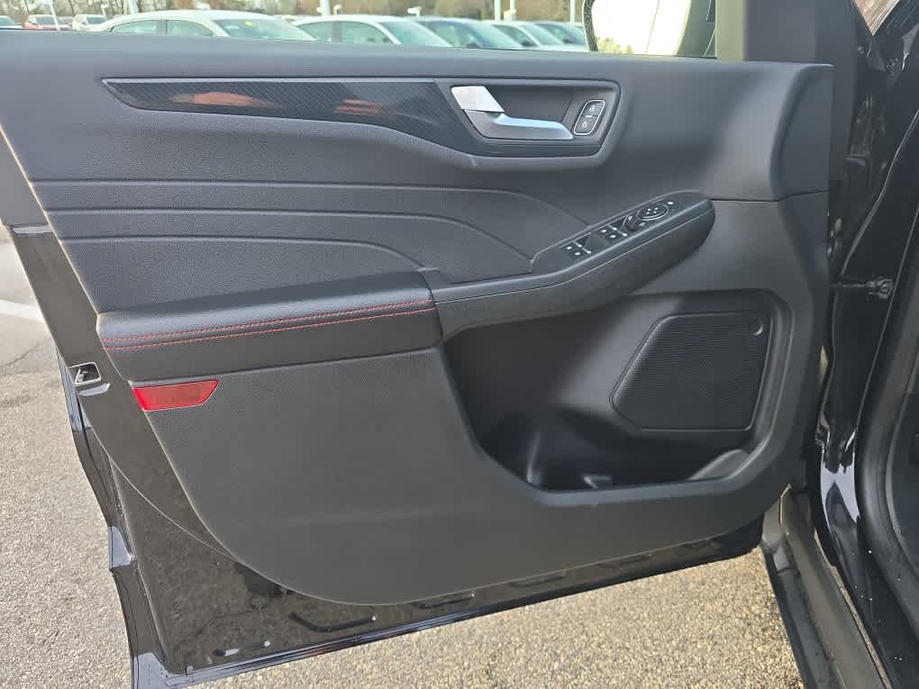 2023 Ford Escape ST-Line Select - Photo 12
