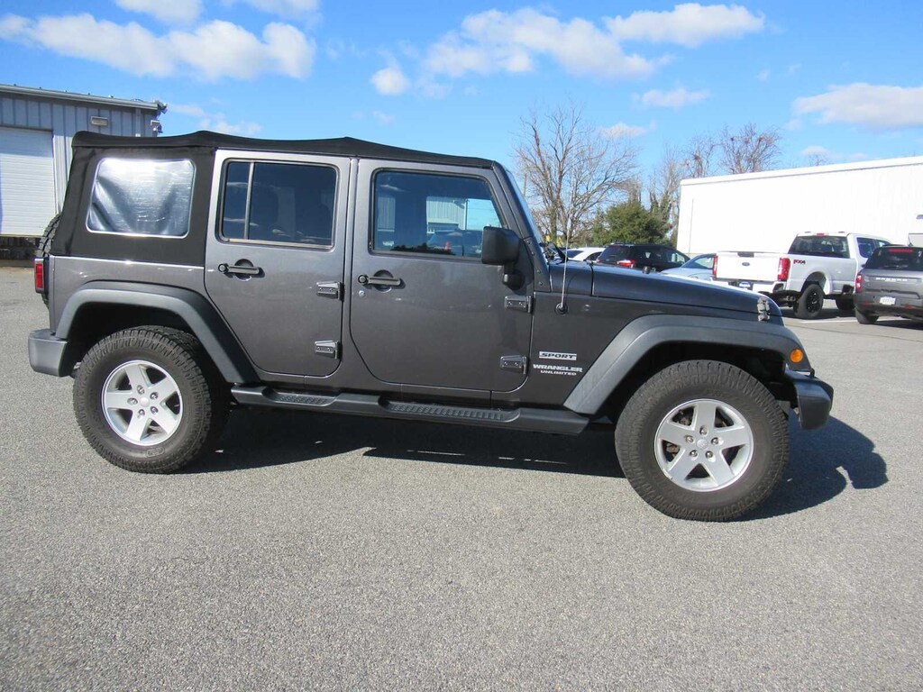Used 2016 Jeep Wrangler Unlimited Sport SUV