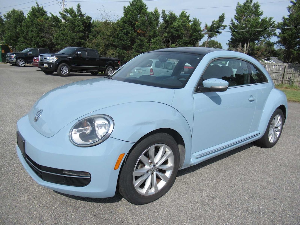 Used 2013 Volkswagen Beetle 2.0L TDI w/Sun/Sound/Nav Hatchback