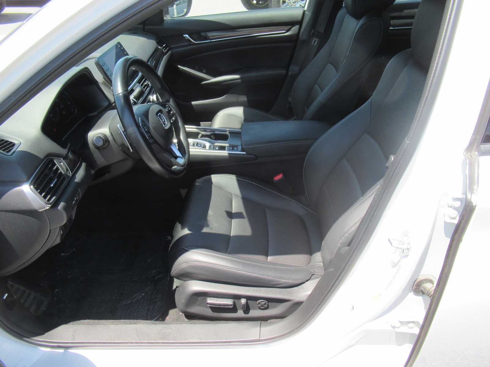 2022 Honda Accord Hybrid Sport - Photo 14
