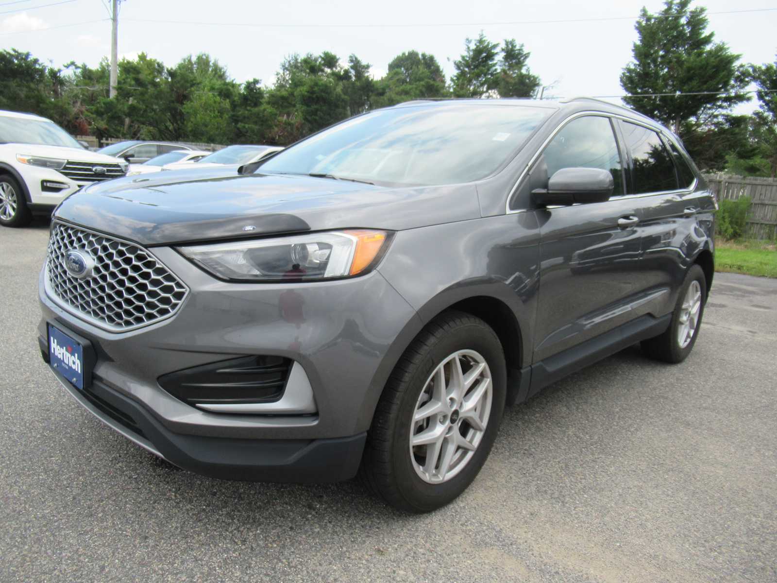 2023 Ford Edge