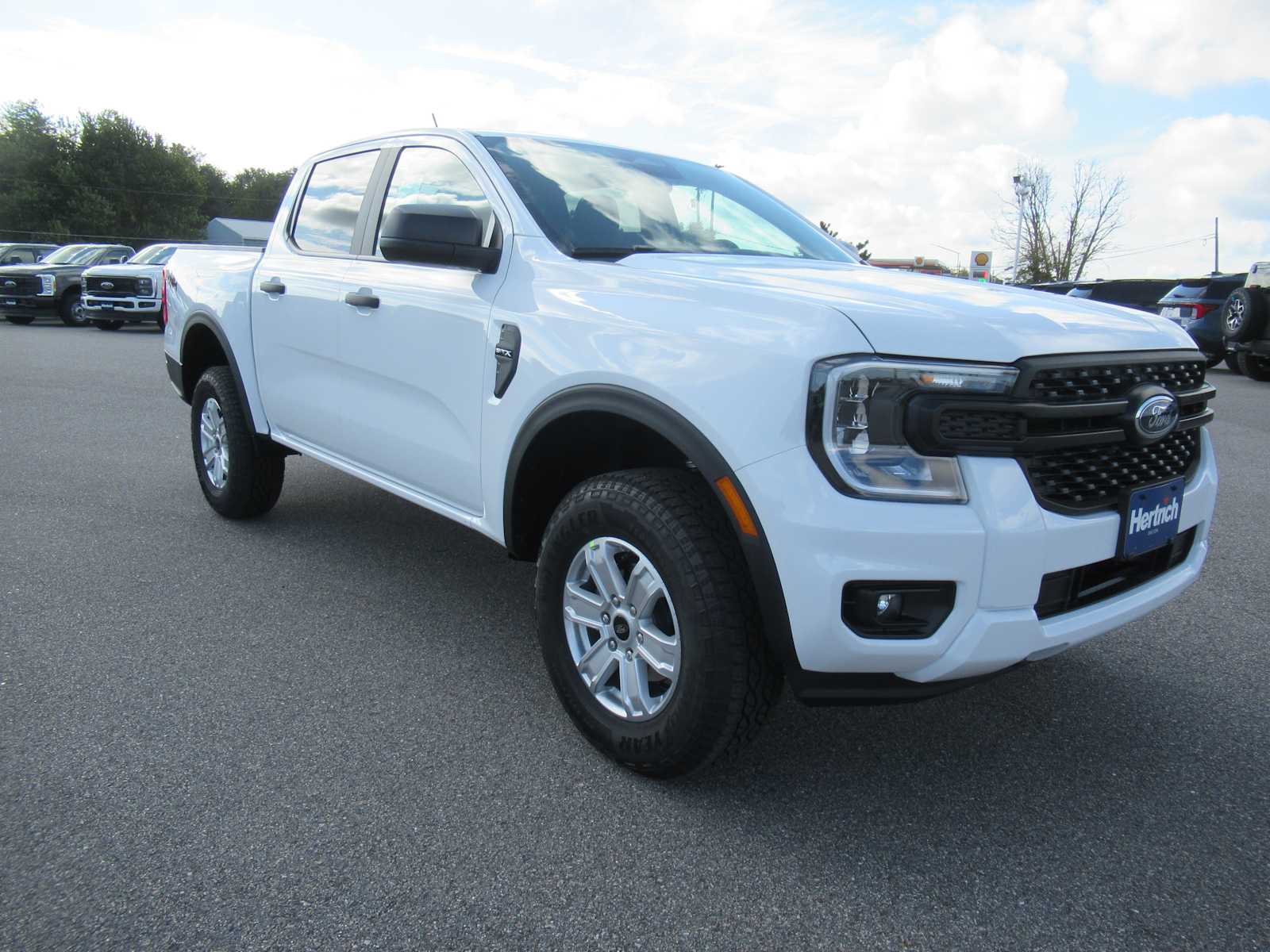 2025 Ford Ranger XL photo 3