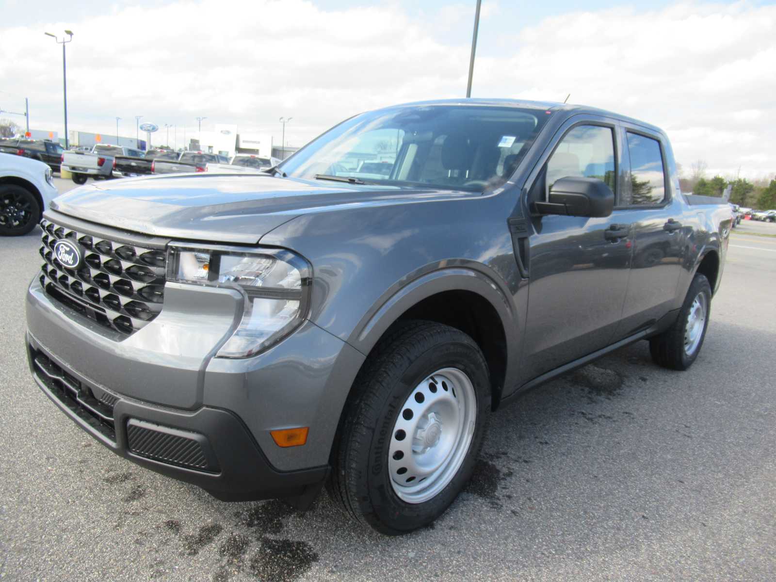 2026 Ford Maverick XL