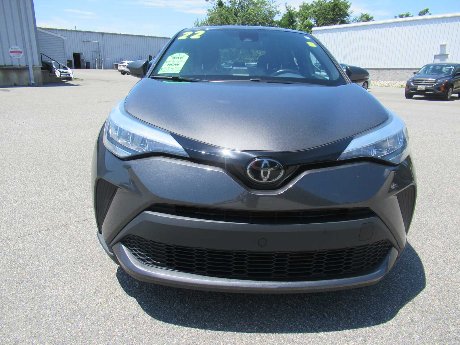 Used 2022 Toyota C-HR XLE with VIN NMTKHMBX0NR140944 for sale in Easton, MD