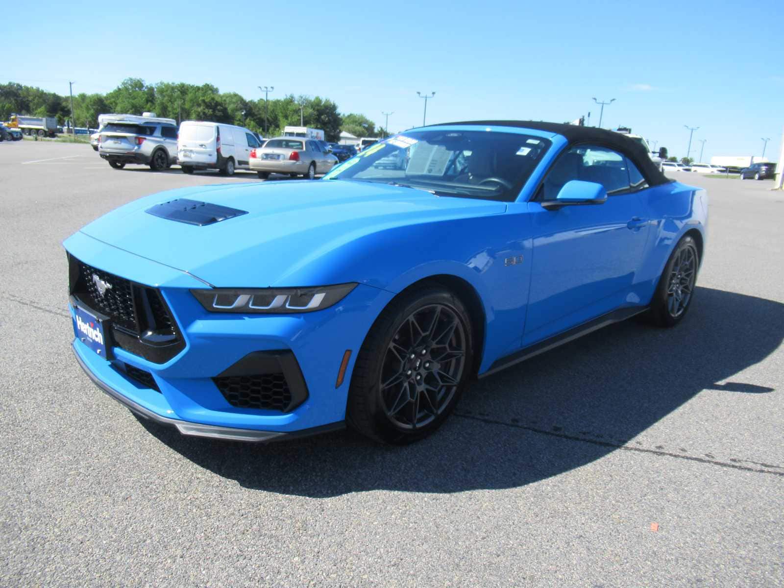 2024 Ford Mustang GT Premium Convertible's photo