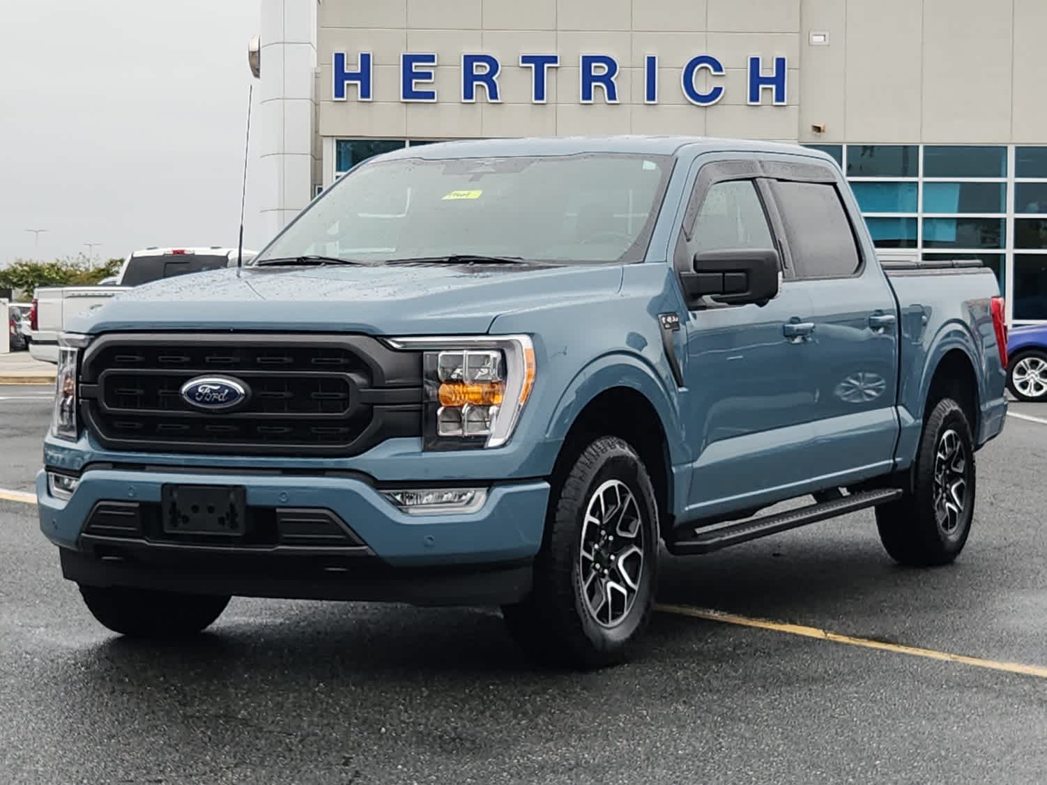 2023 Ford F-150 XLT's photo
