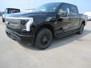 2025 Ford F-150 Lightning XLT 4WD Supercrew 5.5 Box Truck SuperCrew Cab