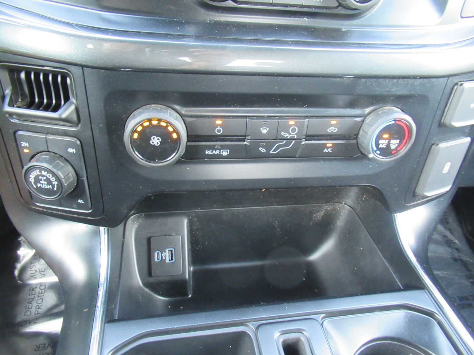 Photo 28