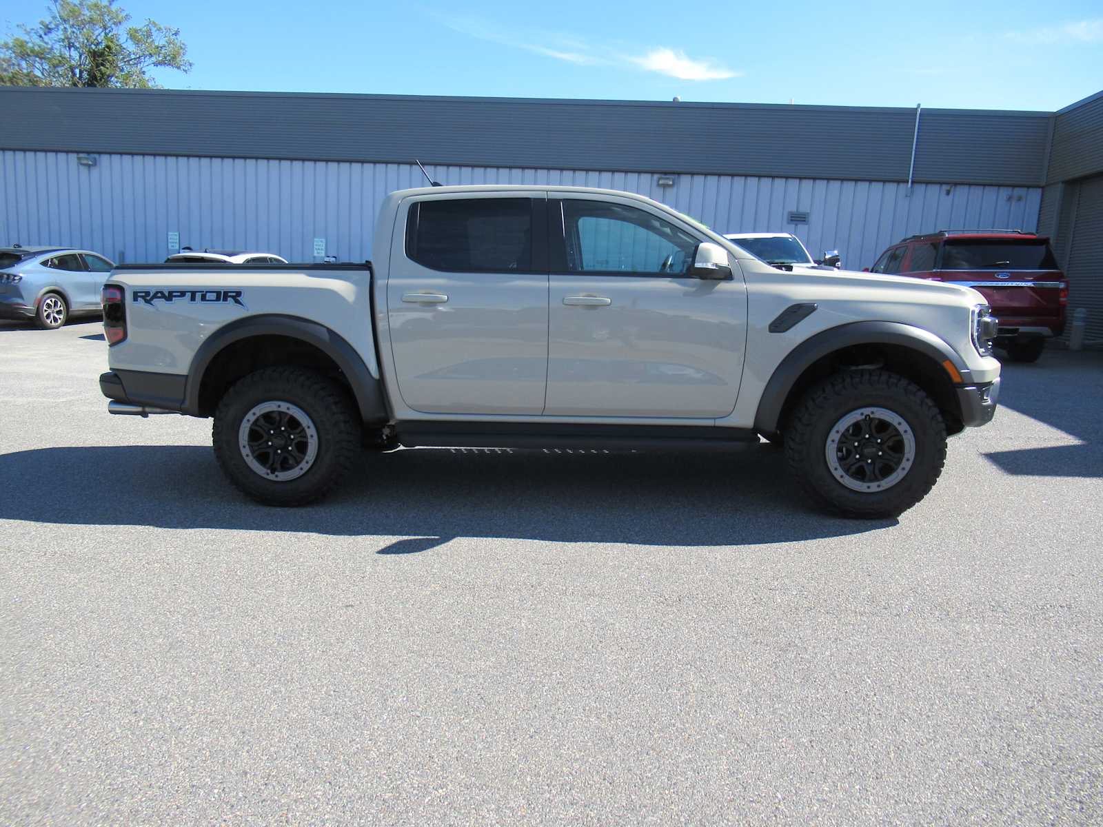 2025 Ford Ranger Raptor photo 4