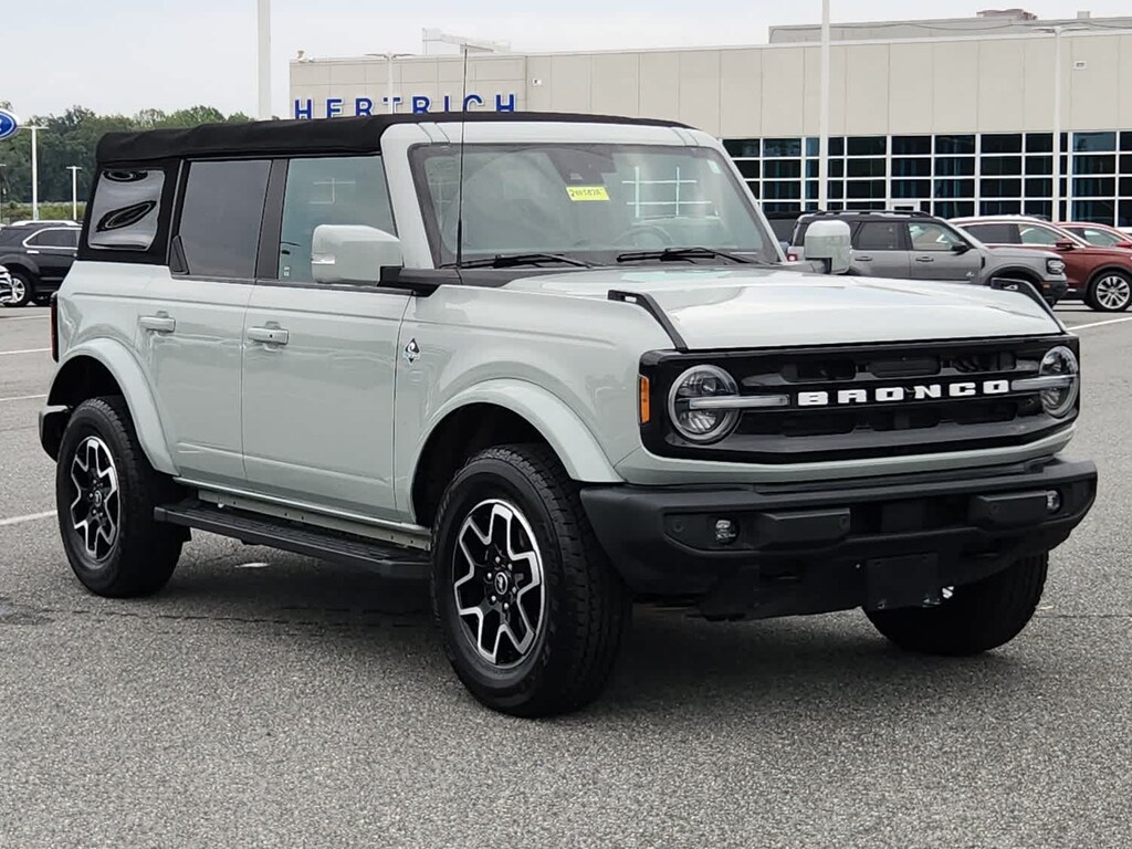 Used 2021 Ford Bronco Outer Banks SUV