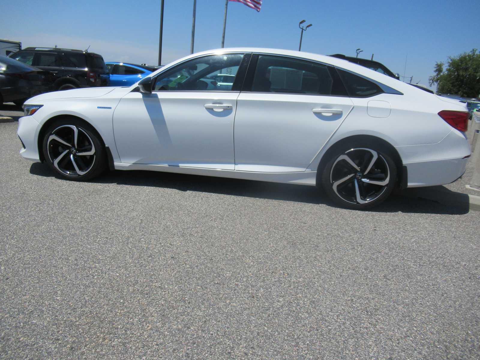 2022 Honda Accord Hybrid Sport - Photo 8