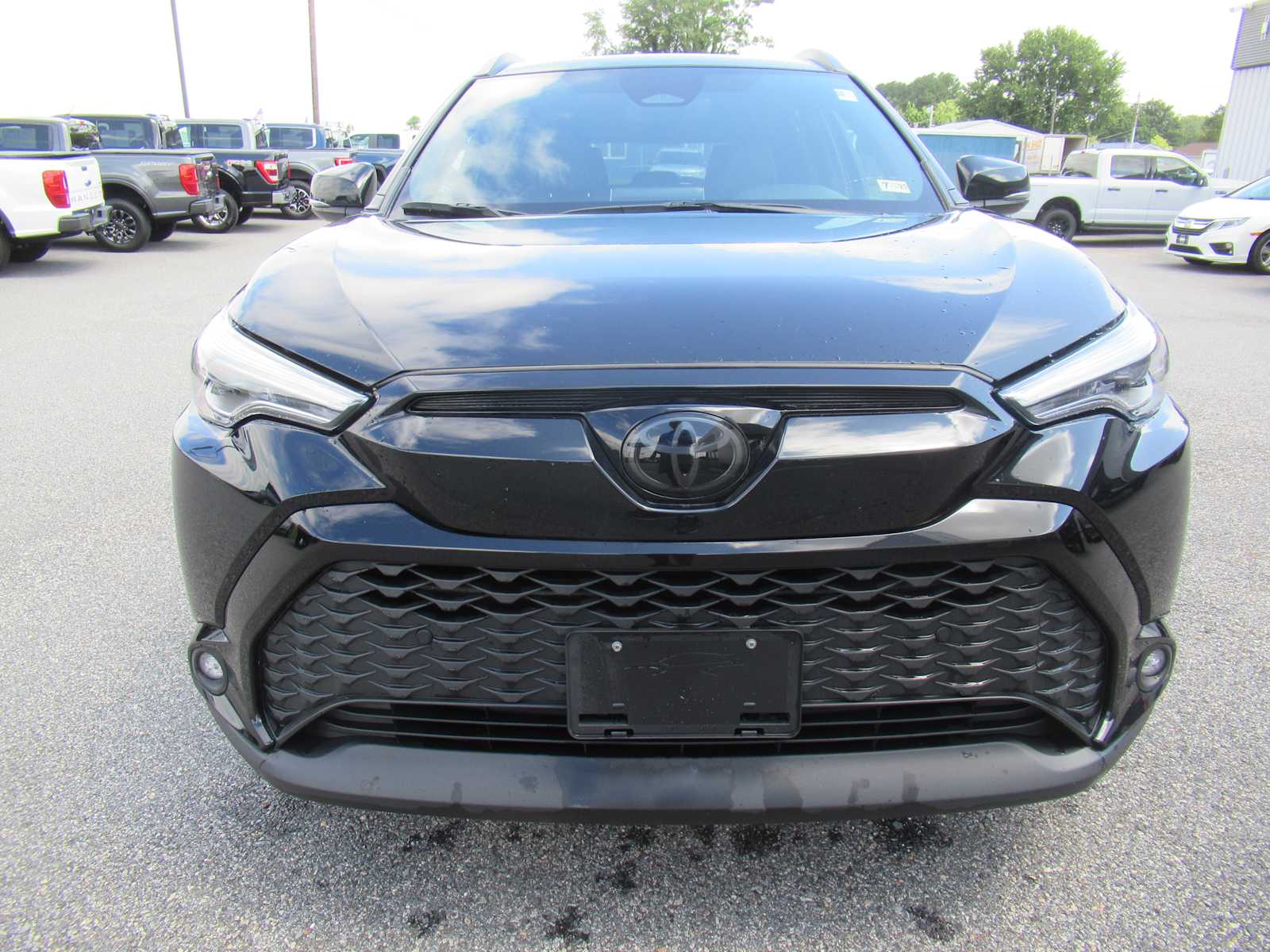 Certified 2023 Toyota Corolla Cross XSE with VIN 7MUFBABG1PV001434 for sale in Easton, MD