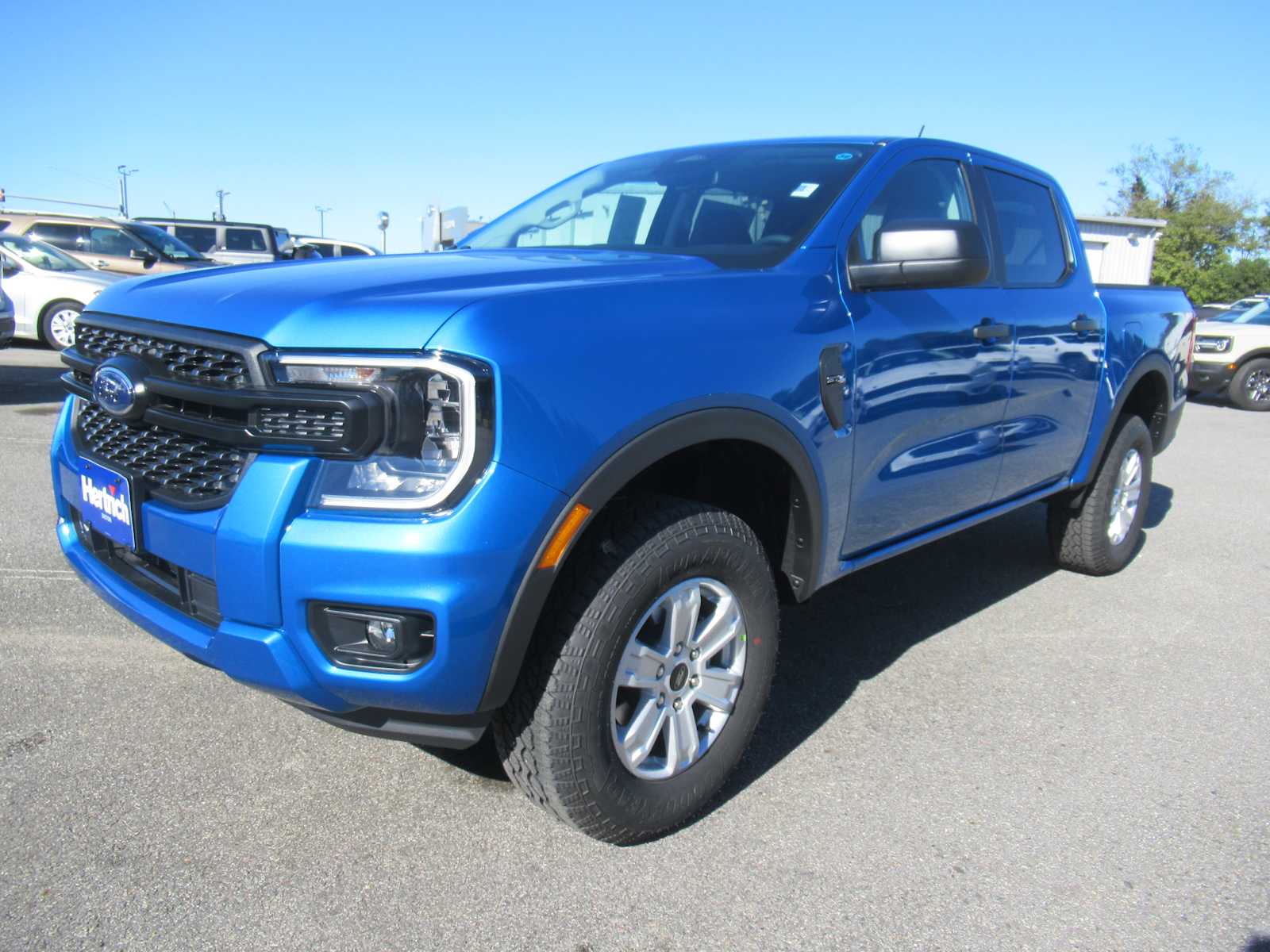 2025 Ford Ranger XL's photo