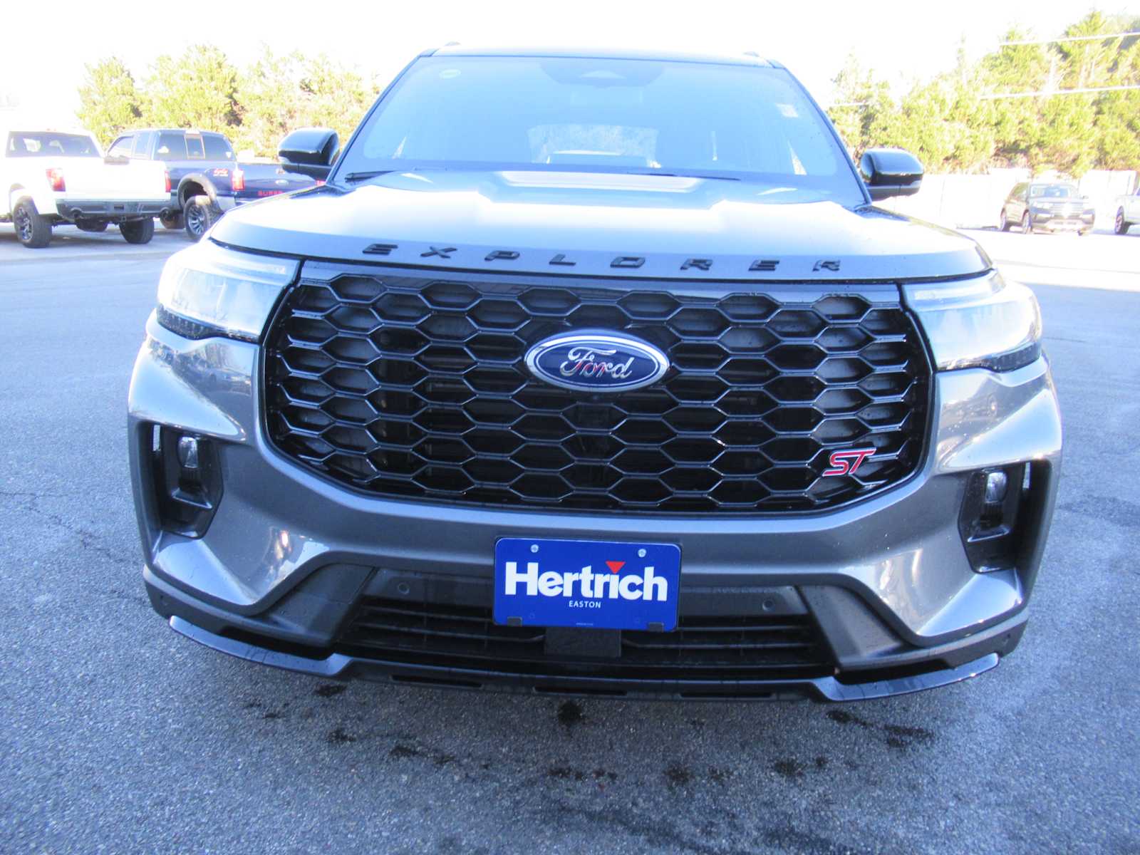 2025 Ford Explorer ST photo 2