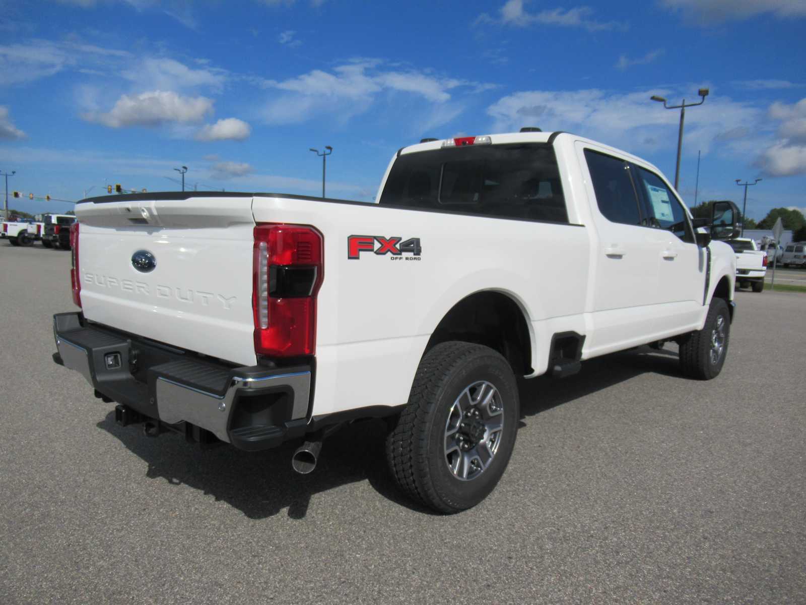 2026 Ford F-350 Super Duty Lariat - Photo 5