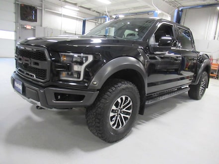 2019 Ford F-150 Raptor 4WD Supercrew 5.5 Box Truck SuperCrew Cab