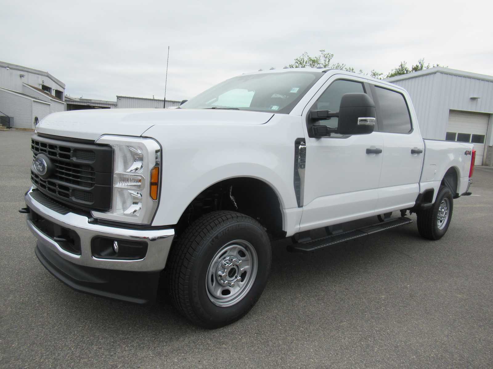 2026 Ford F-250 XL 4x4 Crew Cab 6-3/4' Box's photo