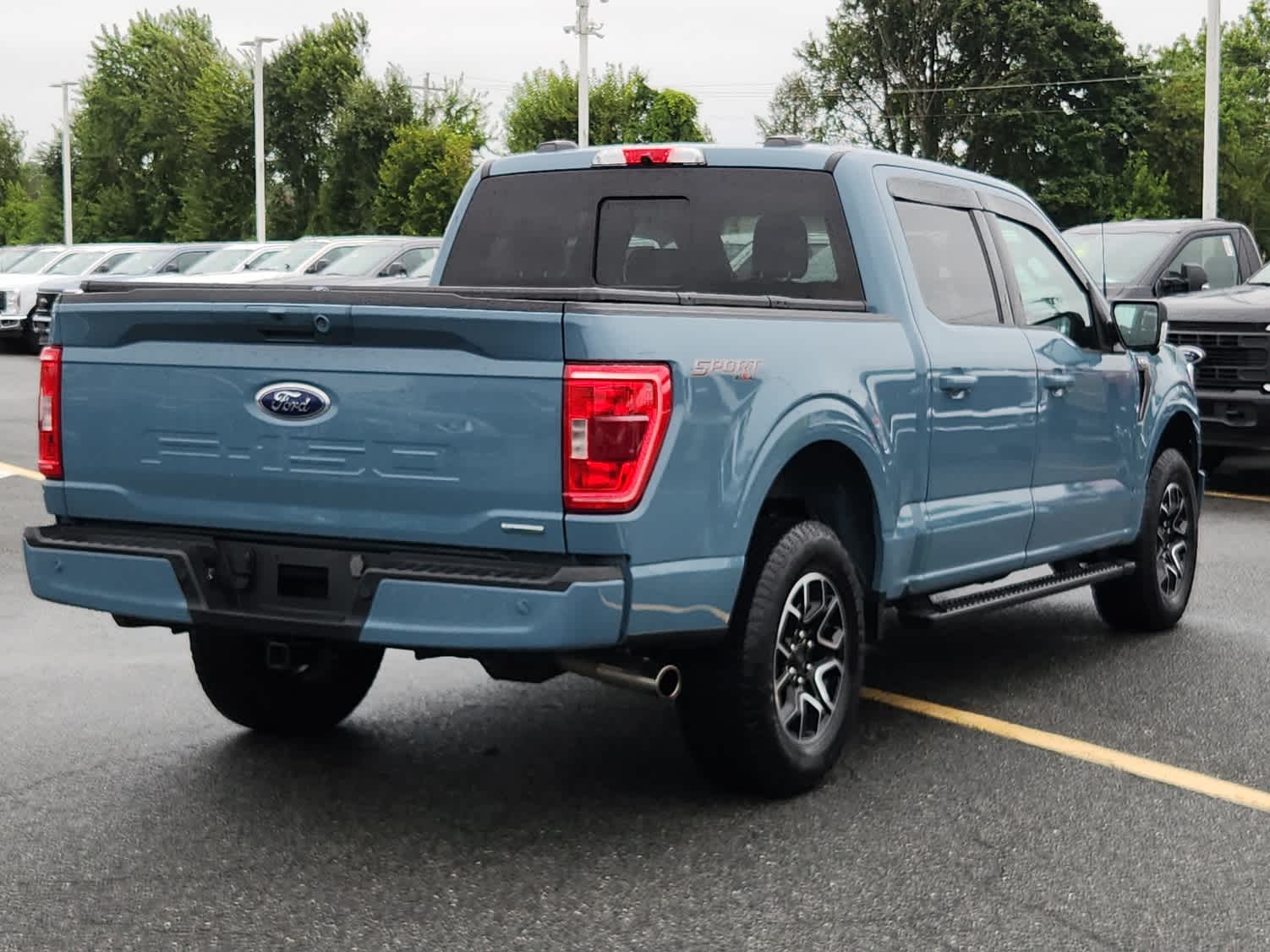 2023 Ford F-150 XLT photo 3