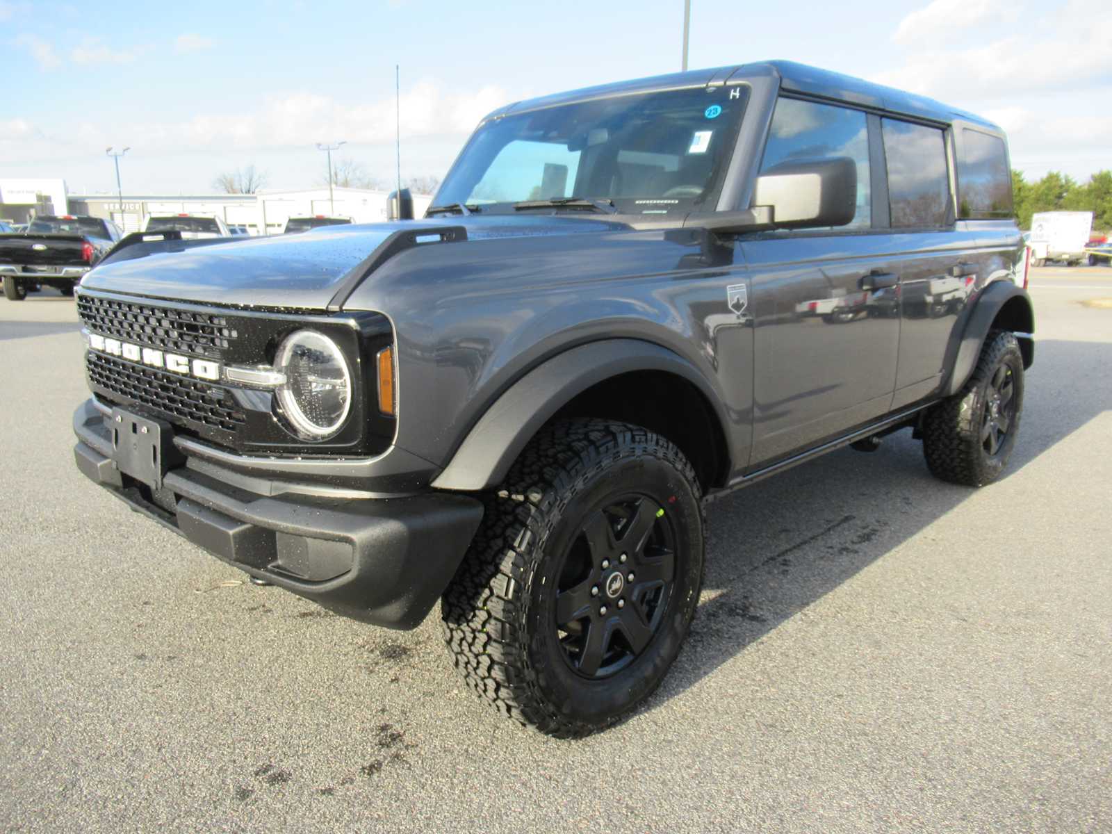 2025 Ford Bronco 4-Door Big Bend's photo