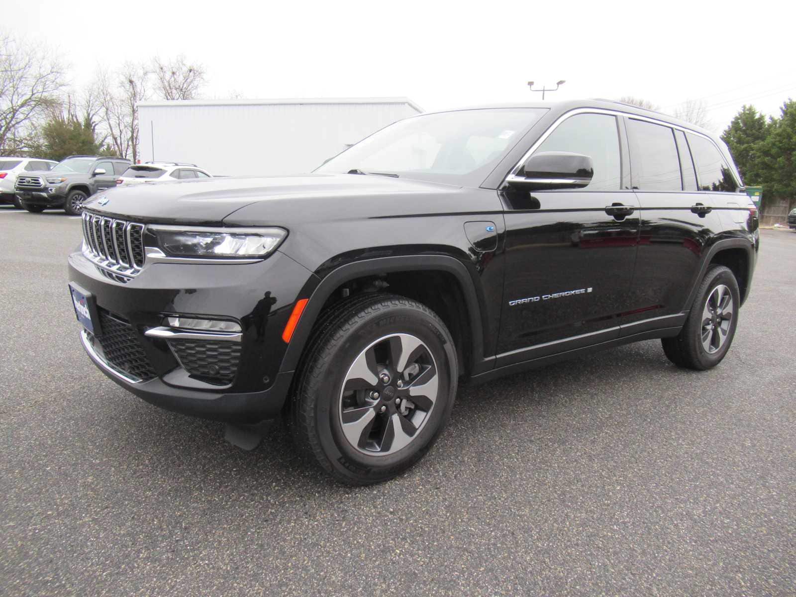 2023 Jeep Grand Cherokee 4xe's photo