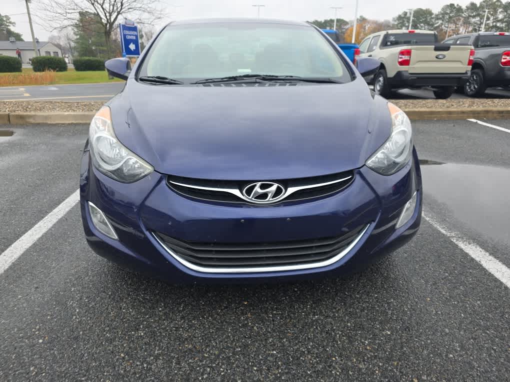 2013 Hyundai Elantra GLS photo 2