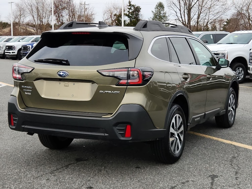Used 2020 Subaru Outback Premium SUV