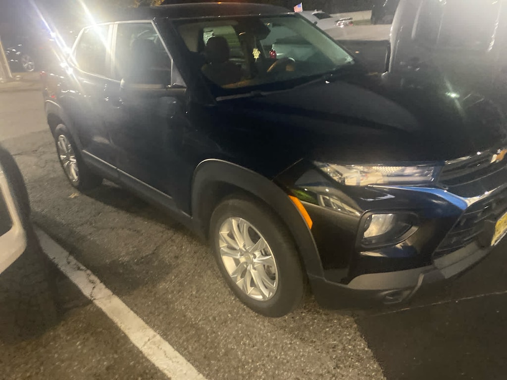 Used 2023 Chevrolet Trailblazer LS SUV