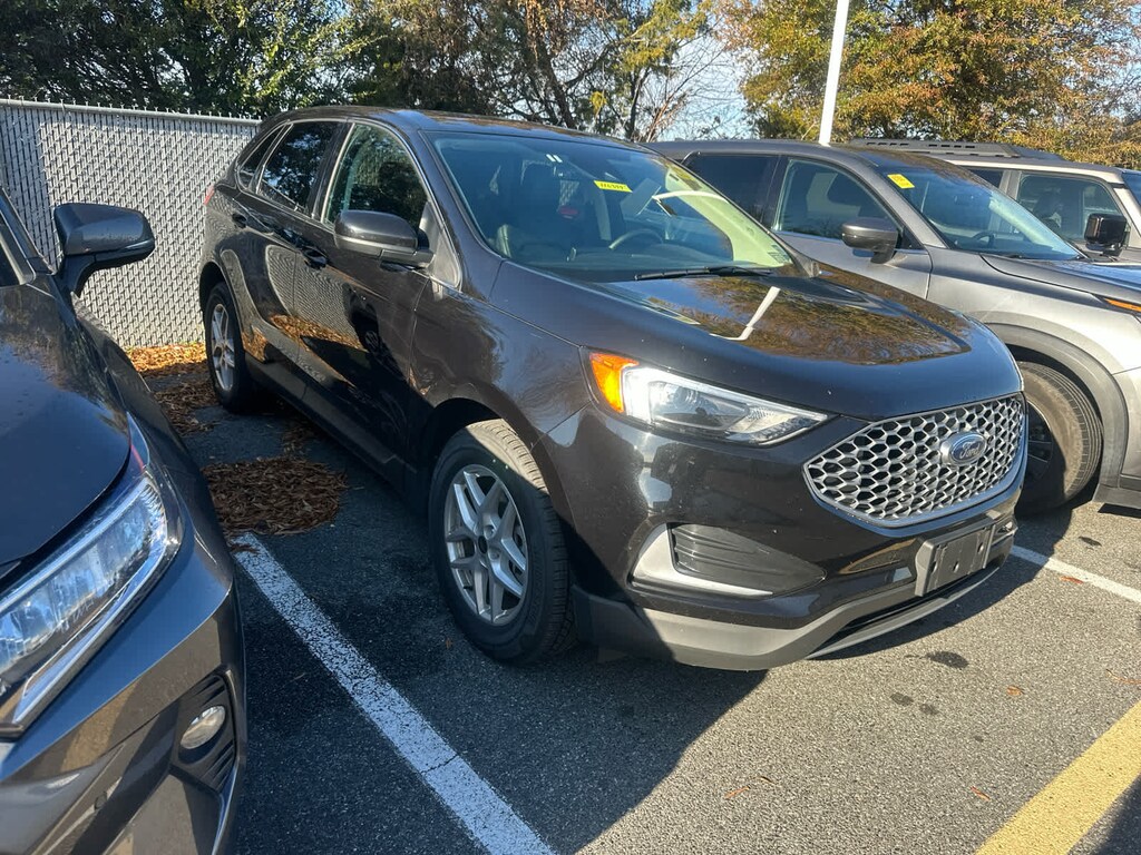Certified 2024 Ford Edge SUV