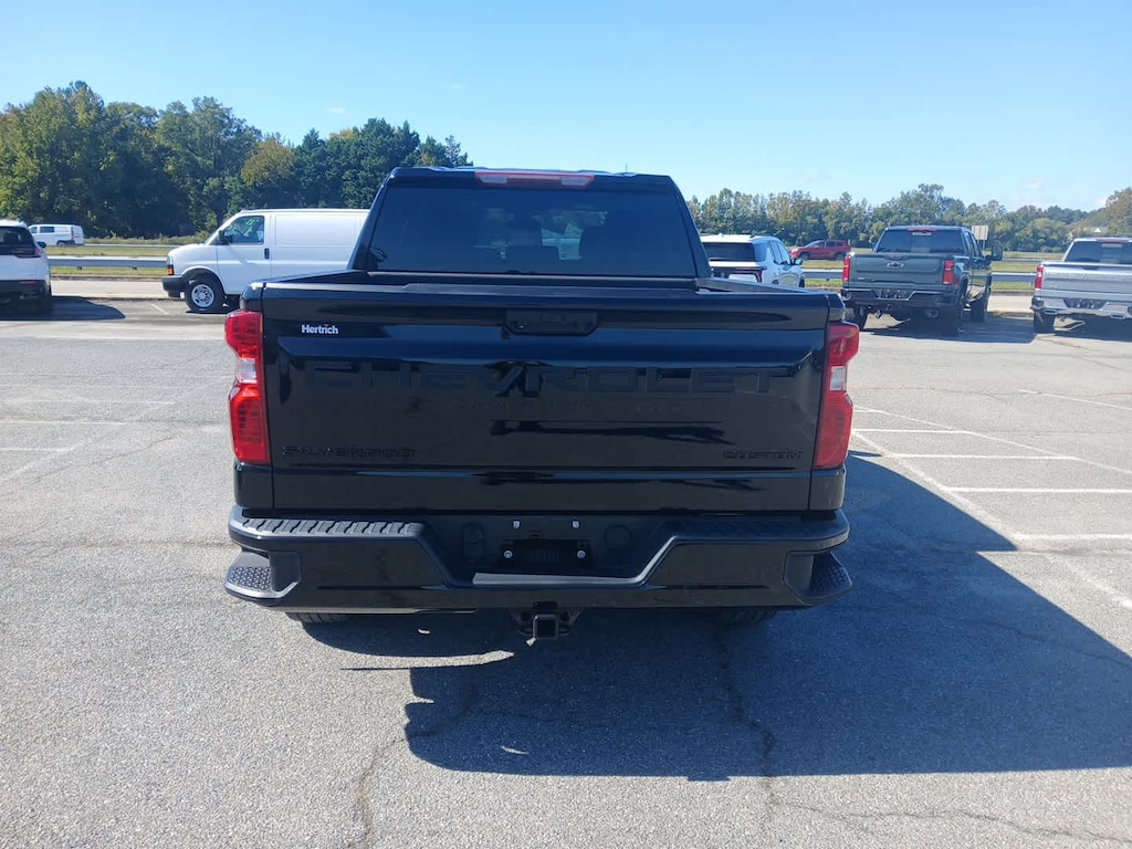 Used 2022 Chevrolet Silverado 1500 Custom Truck Crew Cab