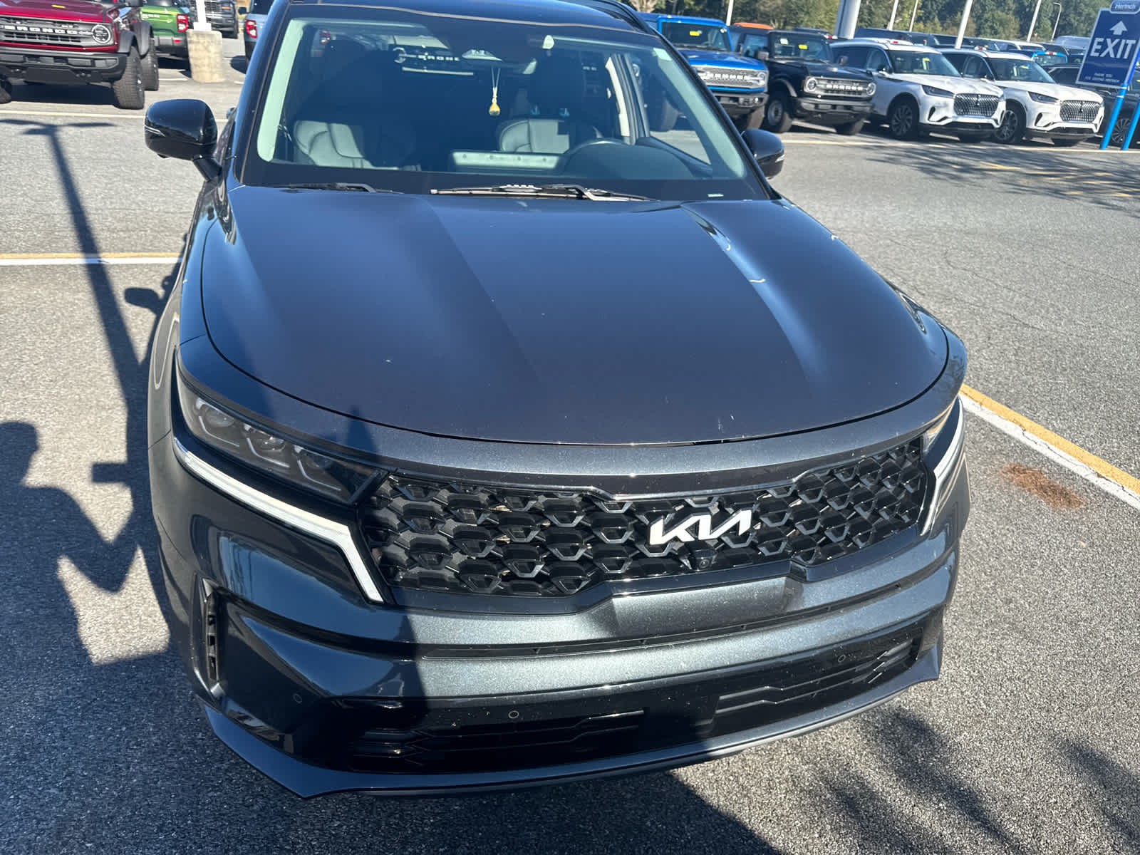2022 Kia Sorento SX Prestige photo 2