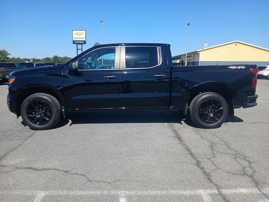 Used 2022 Chevrolet Silverado 1500 Custom Truck Crew Cab