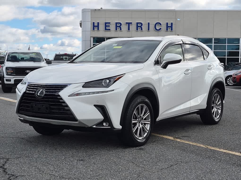  LEXUS NX 300