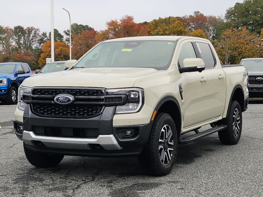 New 2025 Ford Ranger Lariat 4WD Supercrew 5 Box 4WD SuperCrew 5 Box
