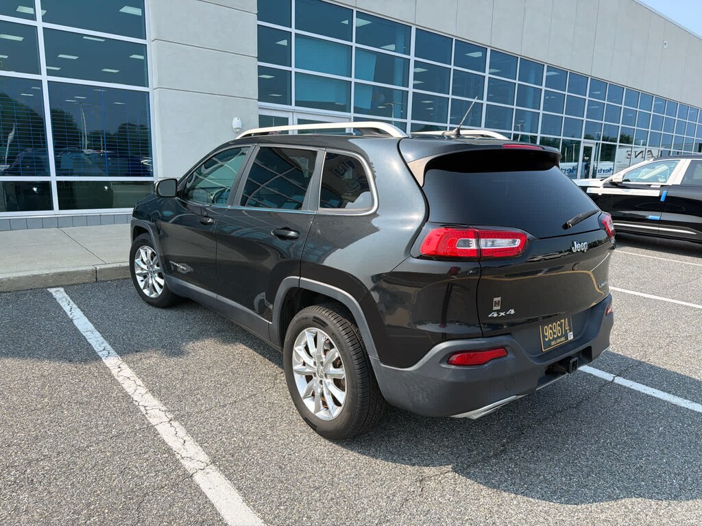 Used 2015 Jeep Cherokee Limited 4x4 SUV