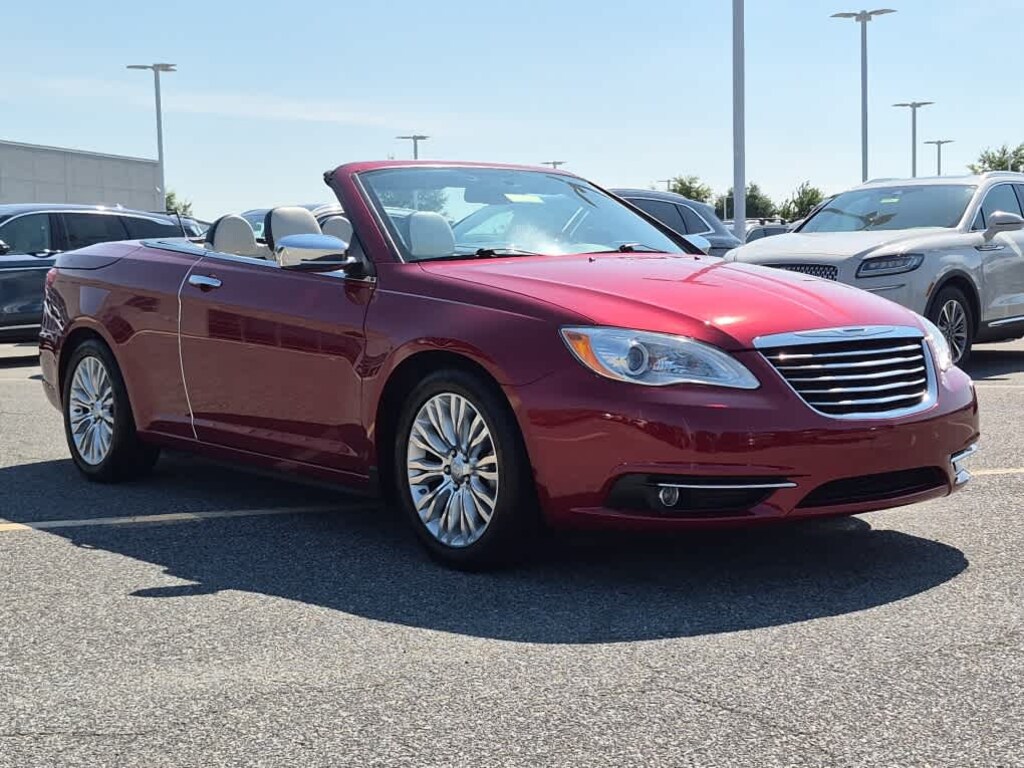 Used 2013 Chrysler 200 Limited Convertible
