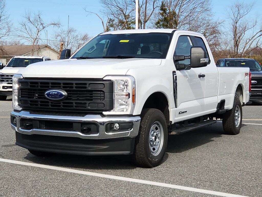 New 2025 Ford Super Duty F-250 SRW XL 4WD Supercab 8 Box 4WD SuperCab 8 Box